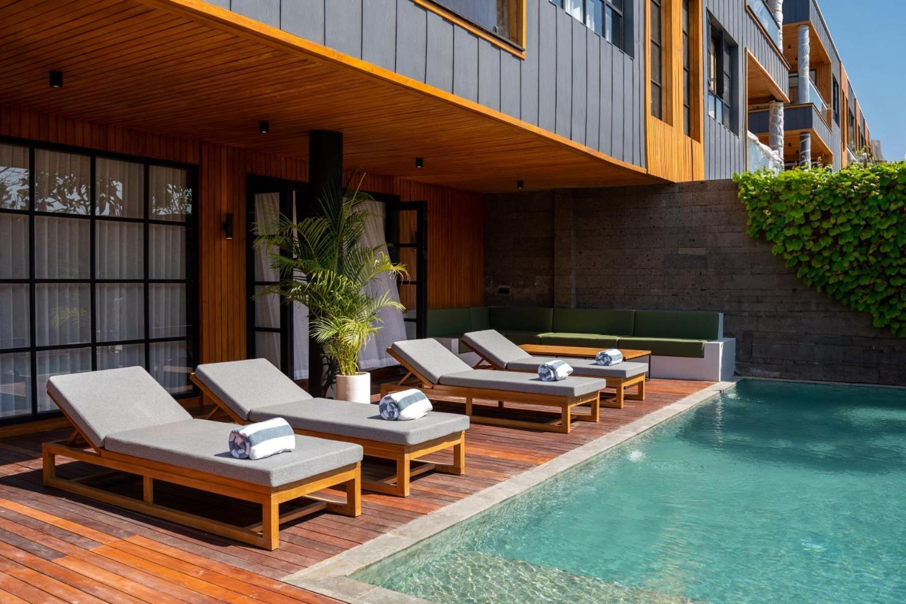 Secana Beachtown Resort & Residences Canggu Екстериор снимка