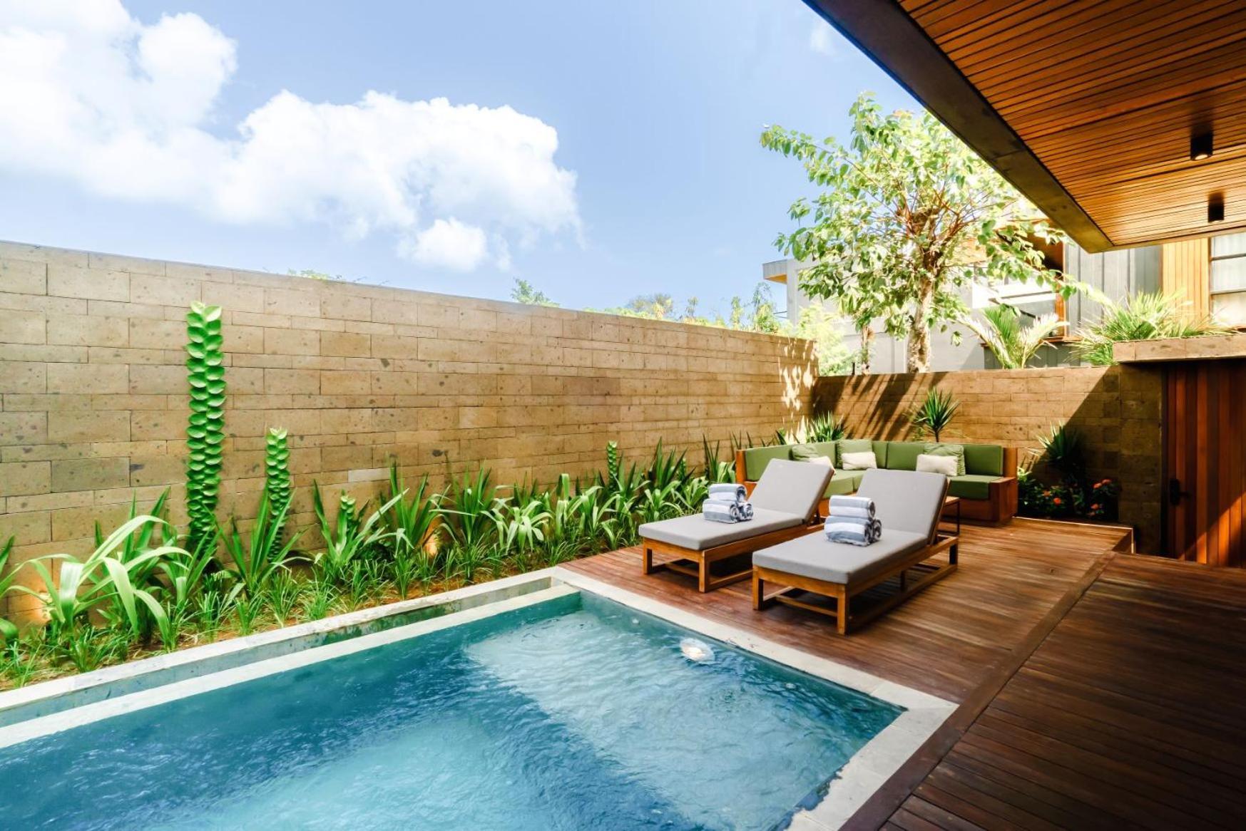 Secana Beachtown Resort & Residences Canggu Екстериор снимка
